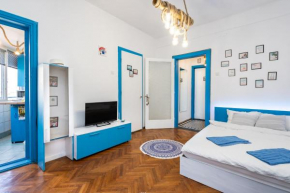 Mediterranean studio in Bucharest City Center